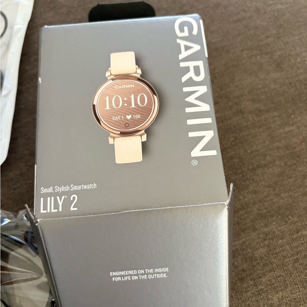 Garmin Lily 2 Rose Gold Smartwatch